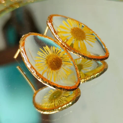 Embracing The Dawn Stud Real Dried Flower Earrings -Plant Life Decor Shop 4 a03e6f6c 4d9a 45a1 911e 57ced2667a11