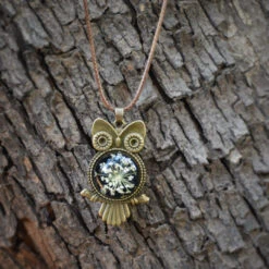 A Starry Hoot Real Dried Flower Necklace -Plant Life Decor Shop A Starry Hoot 2
