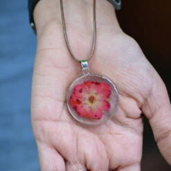 A Wild Rouge Real Dried Flower Necklace -Plant Life Decor Shop A wild rouge 7