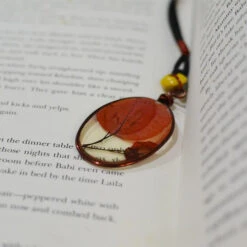 Flurry Of Bougainvillea Necklace Diary Bookmark Combo -Plant Life Decor Shop Bougainvillea Scintilla 1 500x e76297ee 620d 488e 81ce f0fbf56cf2a2