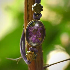 Charmed Cameo Real Dried Flower Bracelet