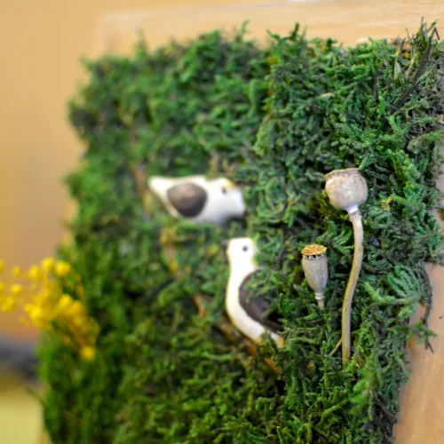 Clandestine Perch Tabletop Preserved Moss Frame With Stand 6 Clandestine Perch Tabletop Preserved Moss Frame With Stand -Plant Life Decor Shop Clandestine perch 4