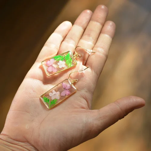 Fleeting Blossoms Real Dried Flower Earrings -Plant Life Decor Shop Fleeting Blossoms Pink 4