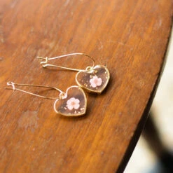 Fleeting Fairy Real Dried Flower Earrings -Plant Life Decor Shop Fleetingfairy pink 1