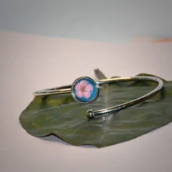 Florid Elegance Real Dried Flower Bracelet 10 Florid Elegance Real Dried Flower Bracelet -Plant Life Decor Shop Florid Elegance 2