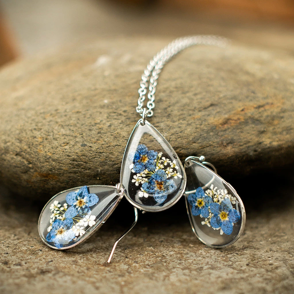 Forget Me Not Real Dried Flower Necklace Set / Earring 1 Forget Me Not Real Dried Flower Necklace Set / Earring