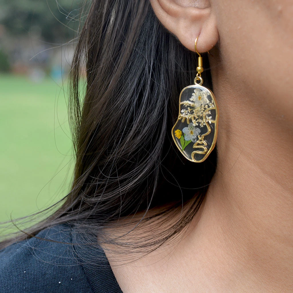 Imbued Impulse Necklace Real Dried Flower Earring Set 2 Imbued Impulse Necklace Real Dried Flower Earring Set - Image 2