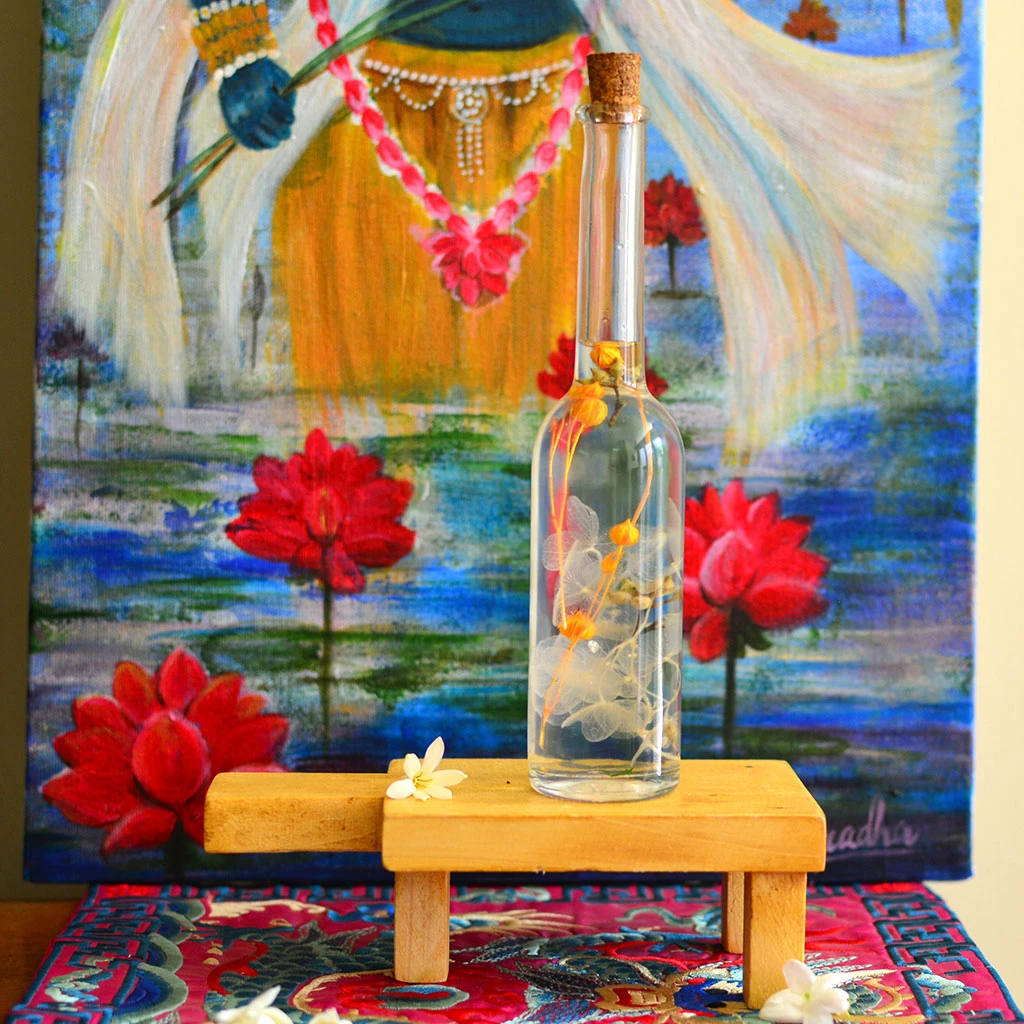 Pensive Reflection Preserved Flower Tabletop 3 Pensive Reflection Preserved Flower Tabletop - Image 3