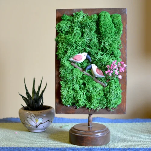 Privy Prattle Tabletop Preserved Moss Frame