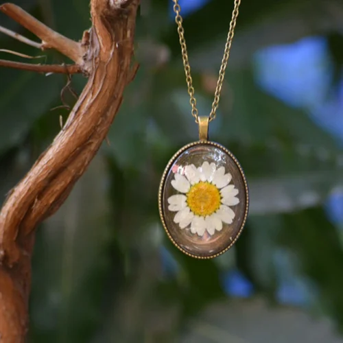 Serene Bloom Real Dried Flower Necklace