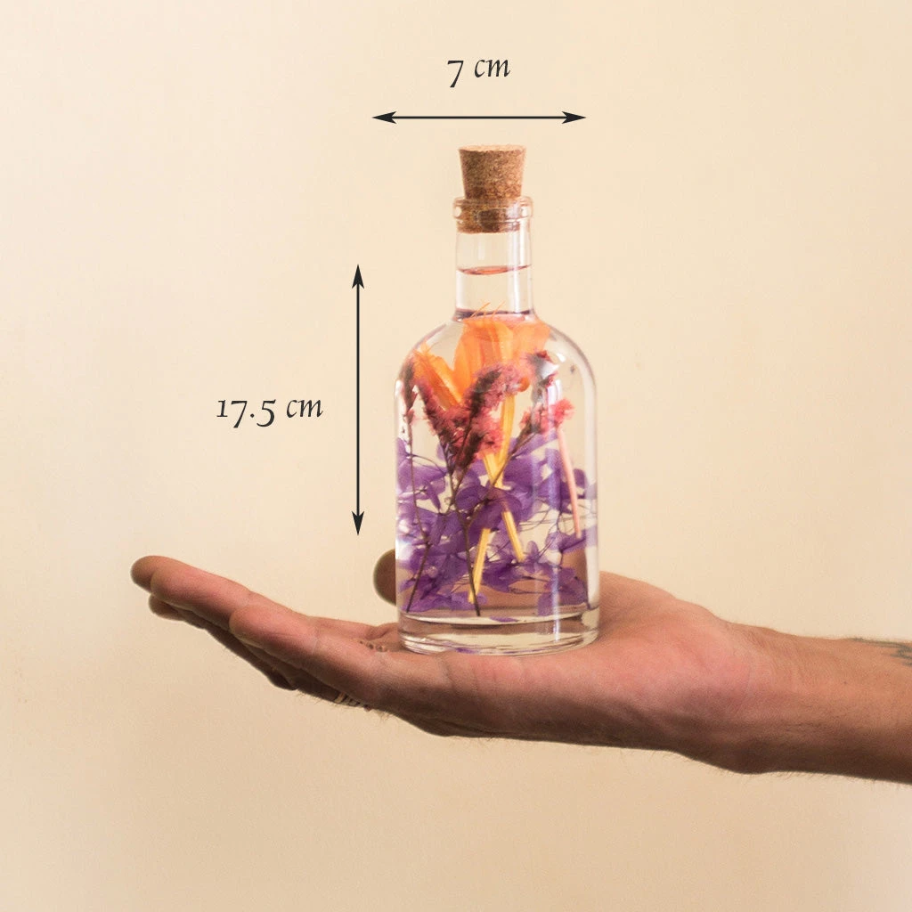 Tumultuous Tints Preserved Flower Tabletop 2 Tumultuous Tints Preserved Flower Tabletop - Image 2