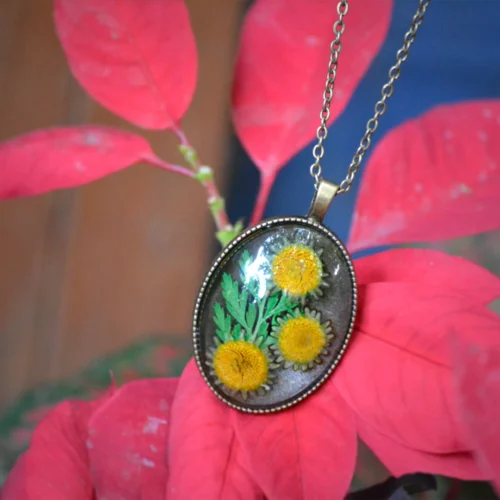 Vincent Star Real Dried Flower Necklace