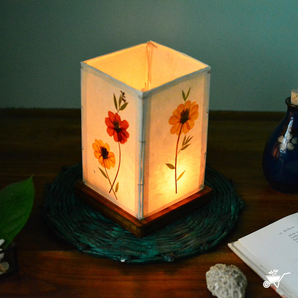 Vivacious Hue Pressed Flower Candleshade 1 Vivacious Hue Pressed Flower Candleshade