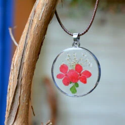 Whiff Of Amour Real Dried Flower Necklace -Plant Life Decor Shop Whiff of amour 3