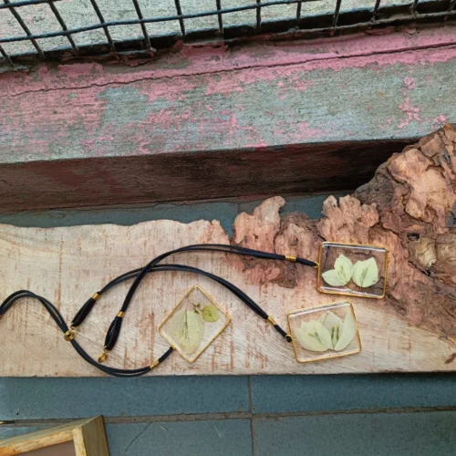 Enclosed Ease Bookmark -Plant Life Decor Shop bookmark23