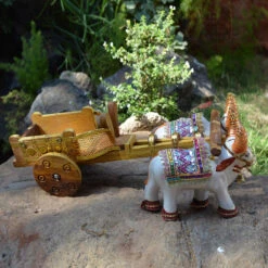 Hand Decorated Ceramic Bullock Cart