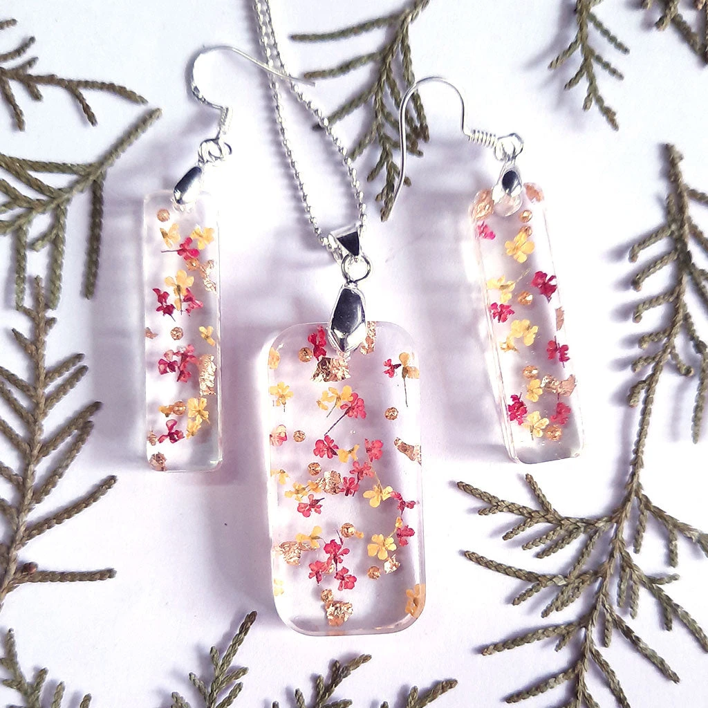 Floral Galaxy Real Dried Flower Necklace 3 Floral Galaxy Real Dried Flower Necklace - Image 3