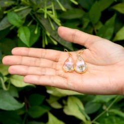 Tippy Toe Real Dried Flower Earrings -Plant Life Decor Shop tippy toe earrings 3