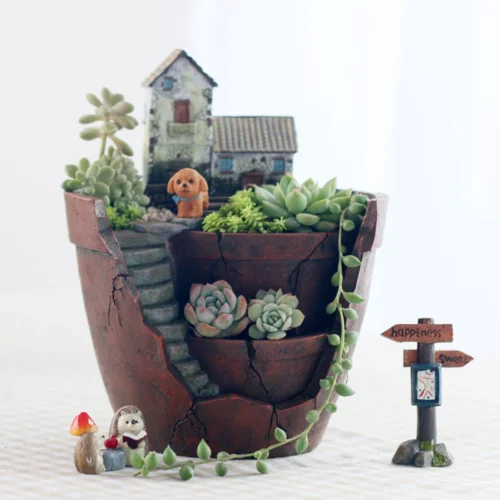 Vintage House Resin Succulent Pot